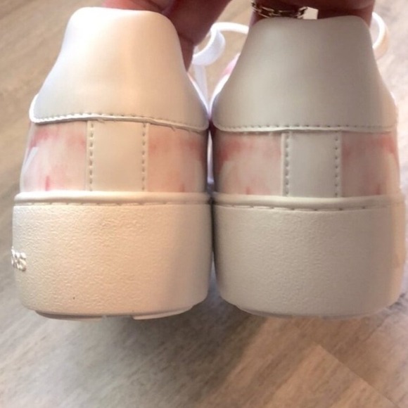 Michael Kors Pink White Platform Tennis Shoes Sneakers Size 6.5 - Picture 7 of 9